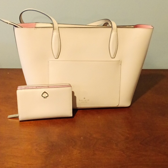 kate spade Handbags - Kate Spade Adel Tote Bag Beige with Pink Interior like New with matching wallet!